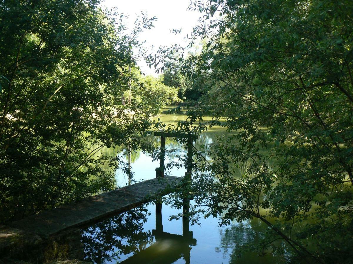 La Maison De L'Etang Sampigny Exteriér fotografie